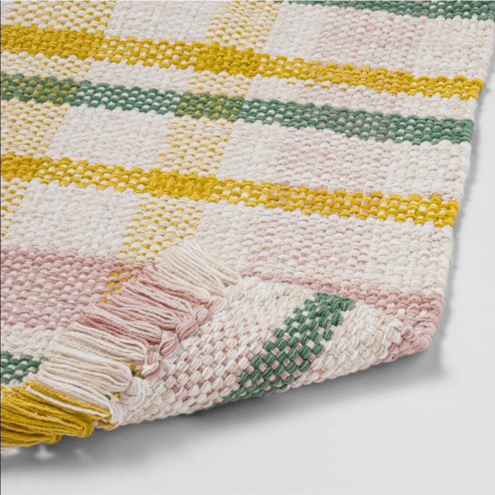 Threshold 34 x 20 woven multi plaid rug spring new - Picture 4 of 6
